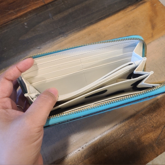 Kate Spade New York Wallet Large Teal Multi Compartment Leather Wallet - Picture 9 of 12